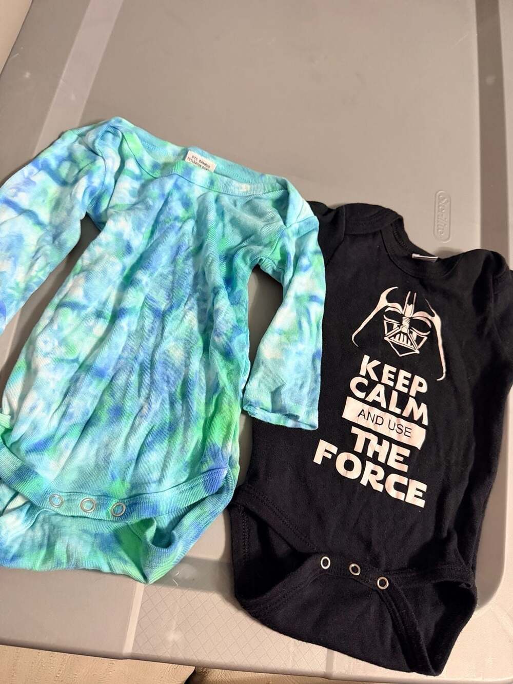 Laughing Giraffe Star Wars Bodysuit Size 0-3 Months & DTC Bamboo Romper